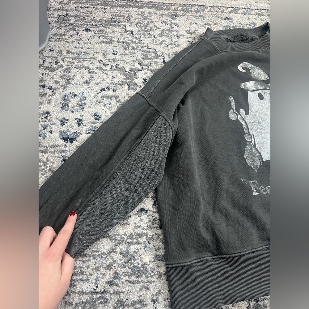 Aerie Big Chill Crew Halloween “Feelin Witchy” Oversized Sweatshirt - Picture 13 of 13